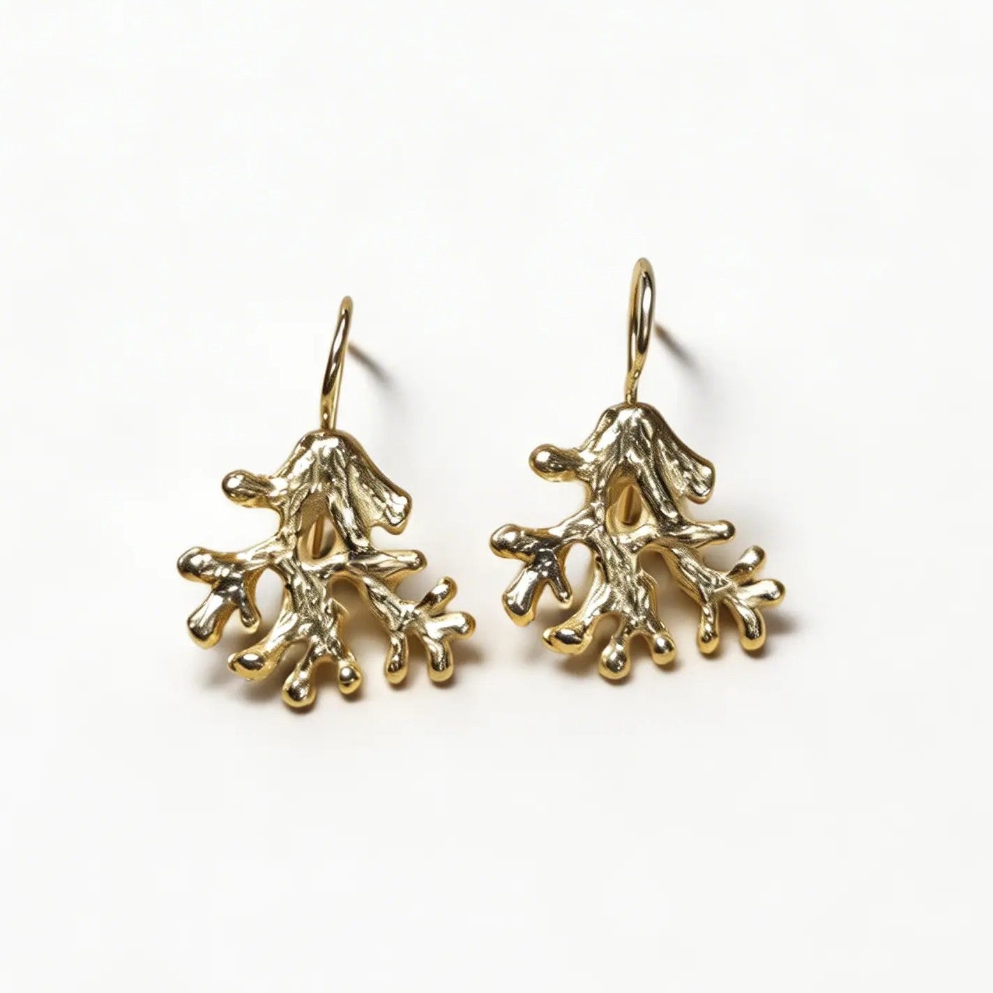 Medium coral drop earrings